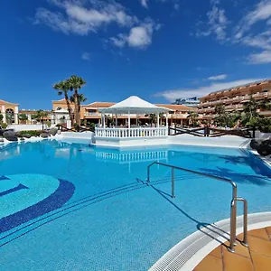 Apartment Exclusive Penthouse: Beachfront Oasis With Heated Pool, Playa de las Americas (Tenerife)