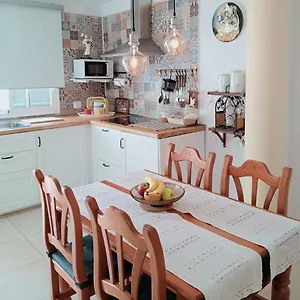 Apartment Casa Noray 18, Playa Honda (Lanzarote)